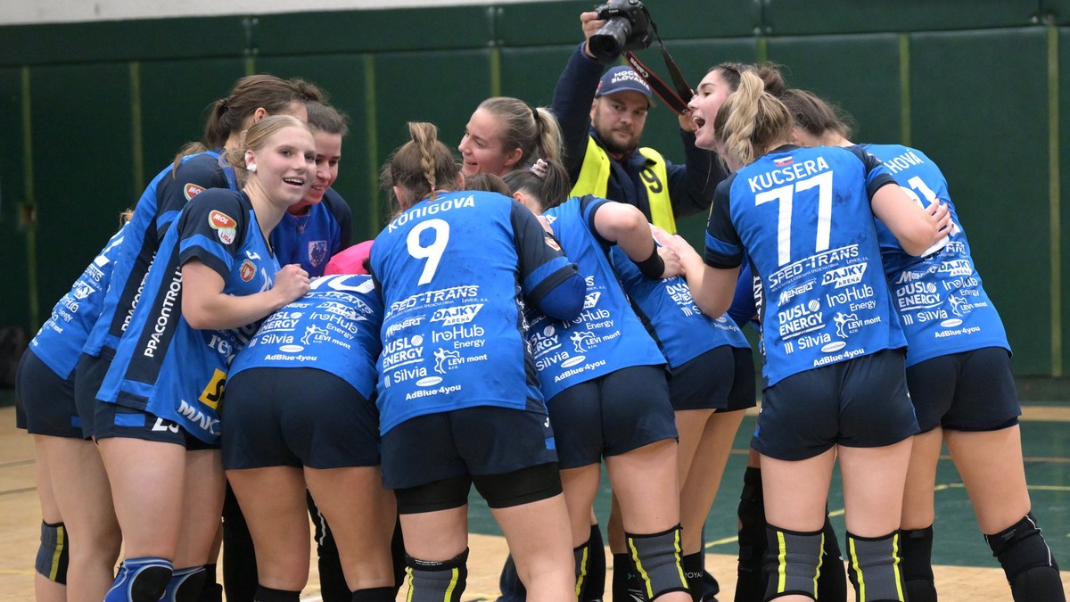 Hráčky Duslo Šaľa.