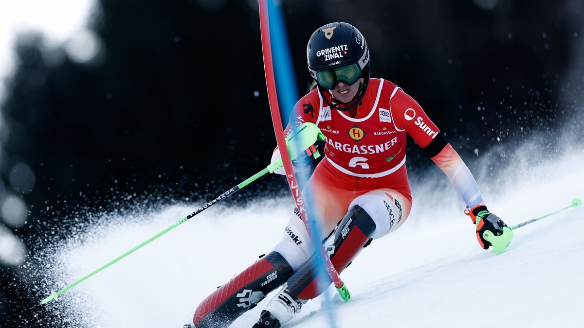 Švajčiarka Camille Rastová počas prvého kola slalomu v Kranjskej Gore.