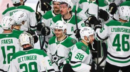 Hokejisti Dallasu Stars sa tešia z výhry po zápase zámorskej NHL.