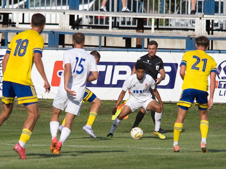Momentka zo zápasu Stropkov - Košice B.