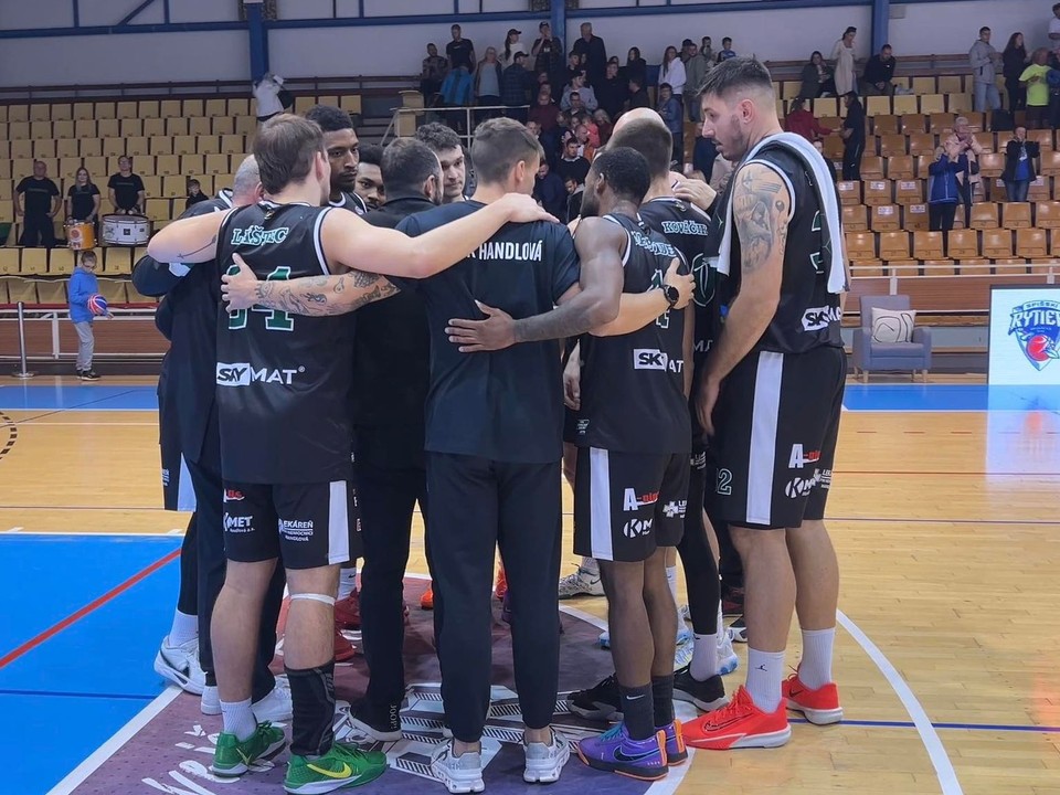 Basketbalisti MBK Baník Handlová. 