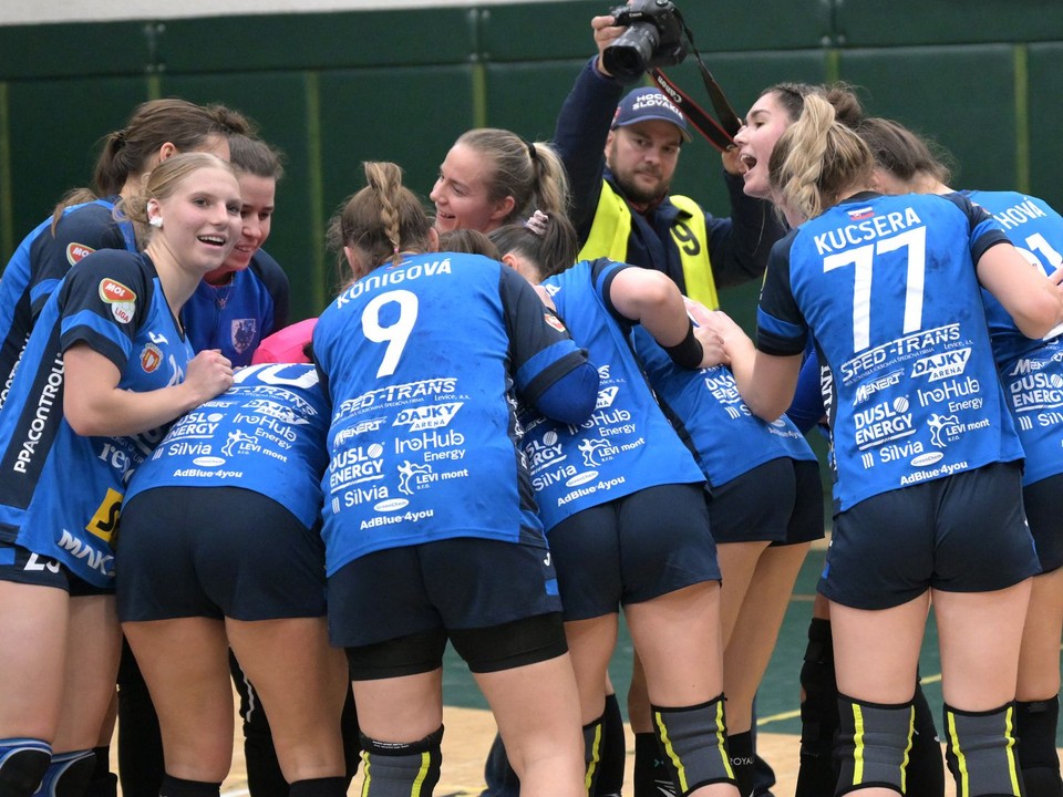 Hráčky Duslo Šaľa.