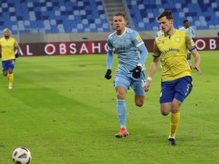 Momentka zo zápasu Slovan Bratislava - Dunajská Streda.