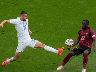 Dávid Hancko v zápase Slovensko - Belgicko v skupine E na EURO 2024.