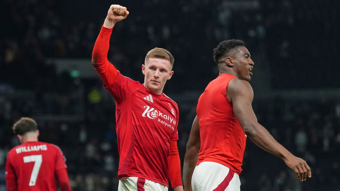 Hráči Nottinghamu sa tešia z gólu