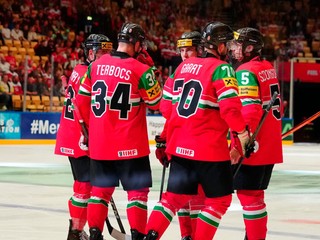 Maďarskí hokejisti na MS v hokeji 2025.