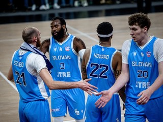 Hráči BC Slovan Bratislava.