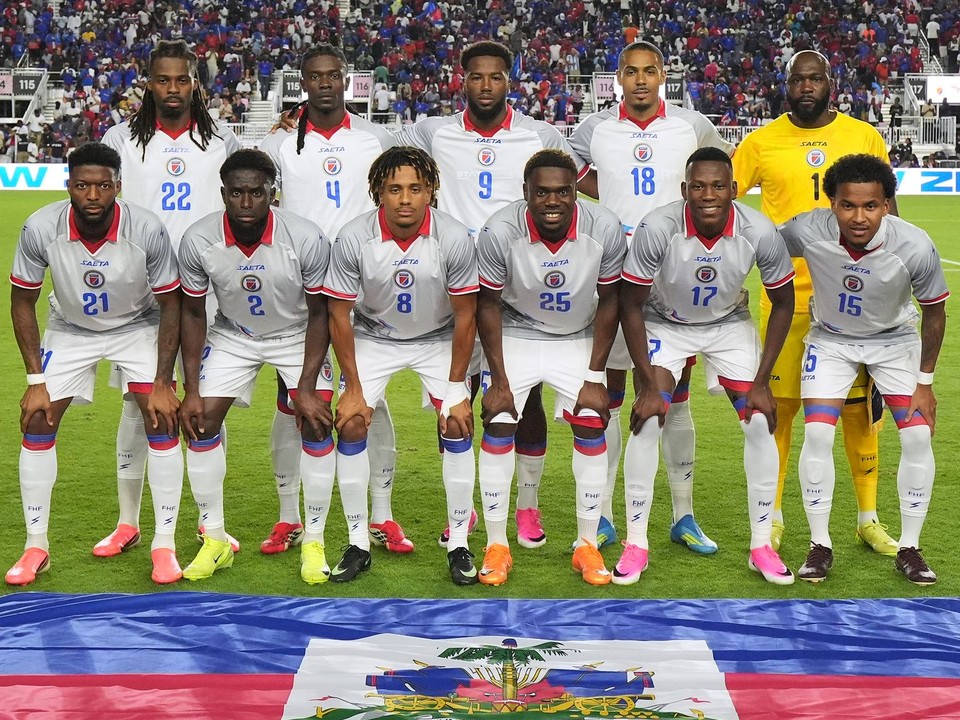 Na archívnej snímke z 3. júna 2026 futbalisti Haiti pózujú pred prípravným duelom proti Novému Zélandu.