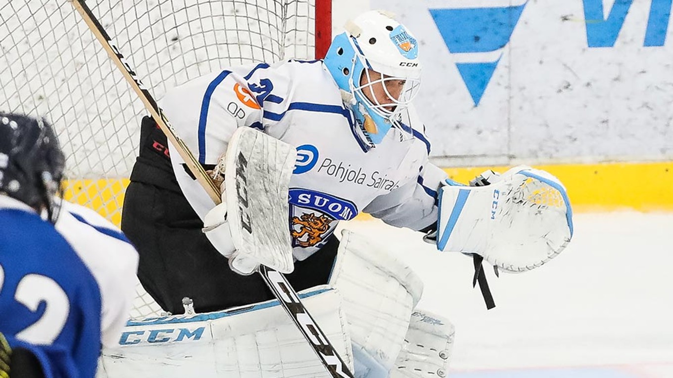 fínsky brankár Jasper Patrikainen