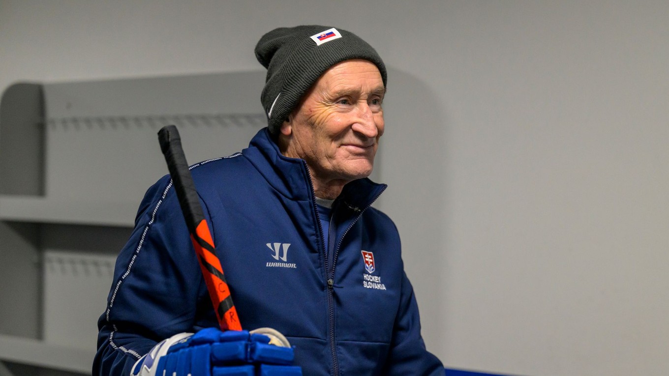 Tréner Craig Ramsay.