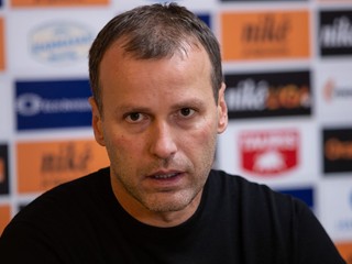 Tréner MFK Ružomberok Ondřej Smetana.