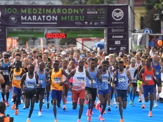 Štart Medzinárodného maratónu mieru v Košiciach.