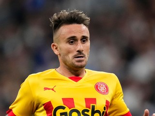 Aleix García v drese Girona FC.