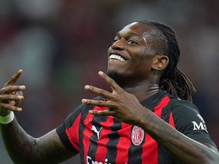 Rafael Leao v drese AC Miláno.