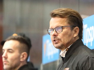 Tommi Hämäläinen počas predohrávky 14. kola Tipsport ligy HKM Zvolen - HK Dukla Trenčín.