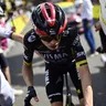 Jonas Vingegaard a Tadej Pogačar (vľavo) počas Tour de France 2026.