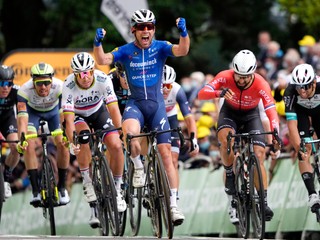 Mark Cavendish a záverečný špurt 4. etapy na Tour de France 2021.