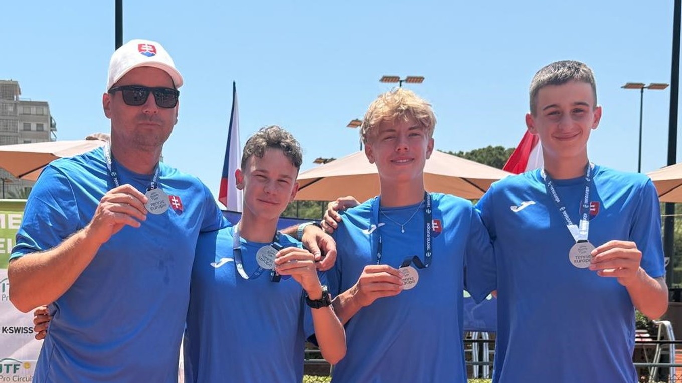 Slovenskí tenisti do 14 rokov na ME. 