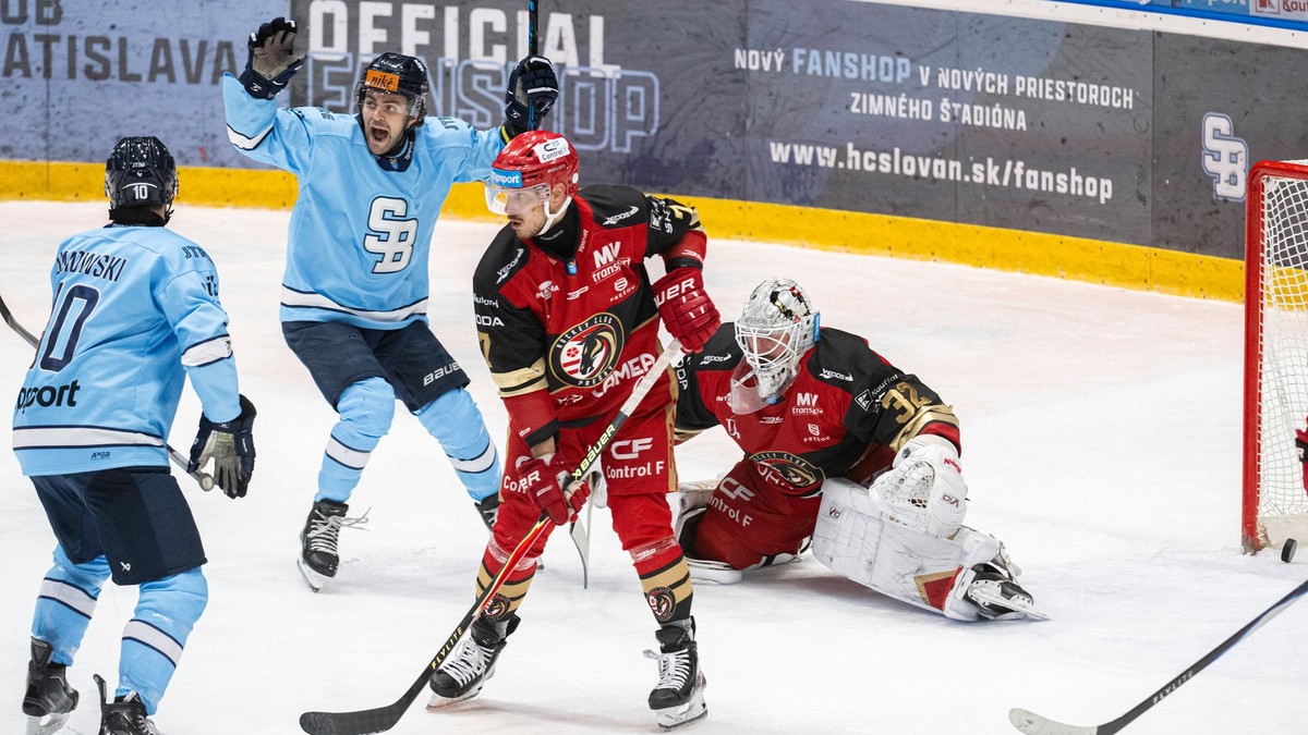 Momentka zo zápasu Prešov - Slovan Bratislava