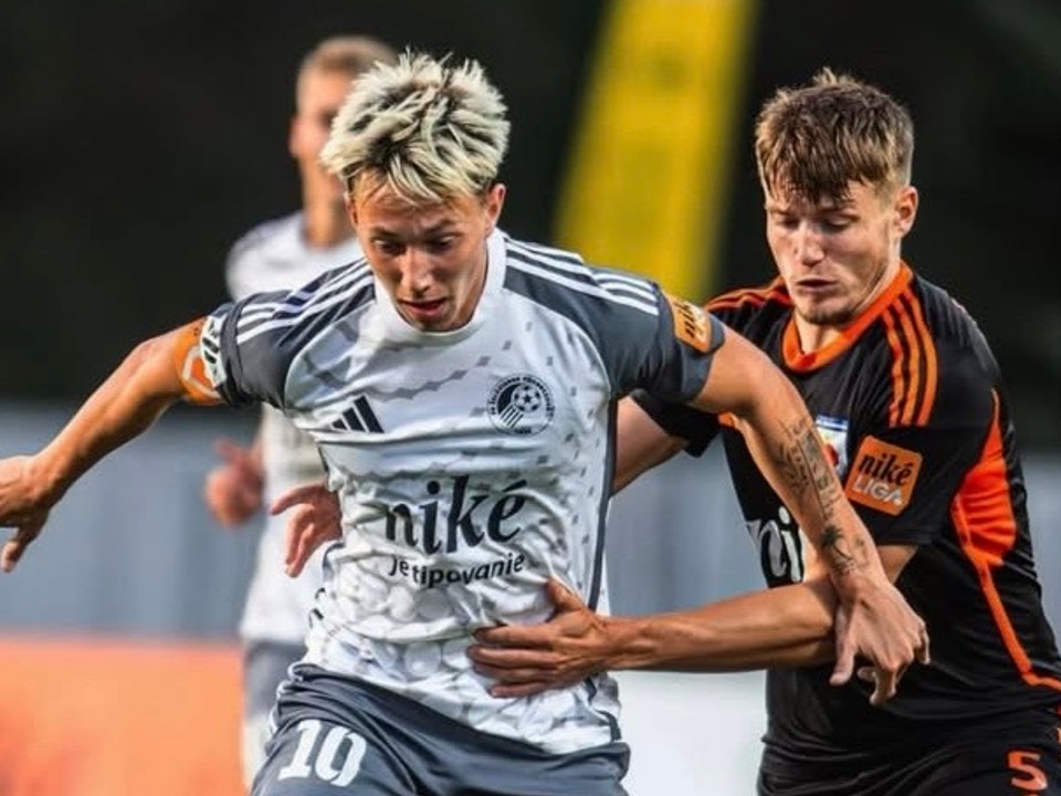 Radek Šiler (vpravo) v drese Podbrezovej.