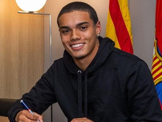 Joao Mendes podpísal kontrakt s mládežníckym tímom Barcelony.