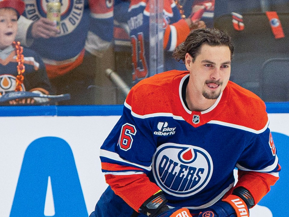 David Tomášek počas debutu v NHL. 