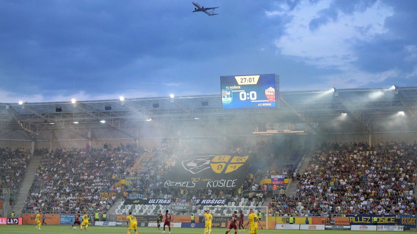 Košická futbalová aréna počas zápasu FC Košice - AS Rím.