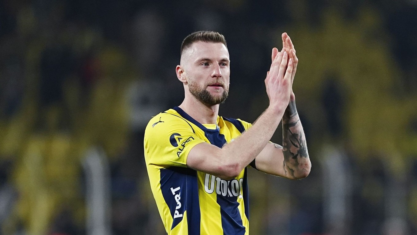 Milan Škriniar v drese Fenerbahce Istanbul.
