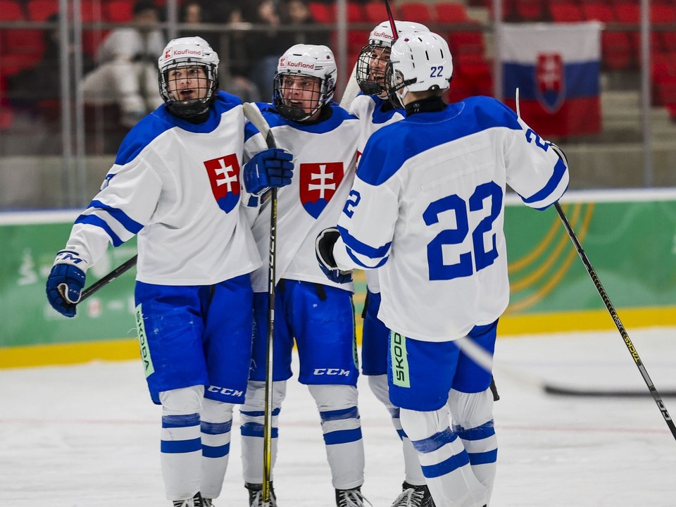 Slovenskí hokejisti na EYOF 2025