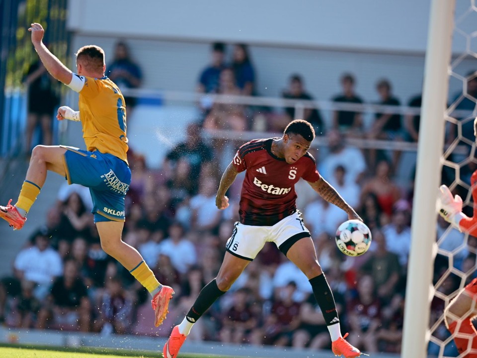 Fotka zo zápasu Sparta Praha - FK Teplice.