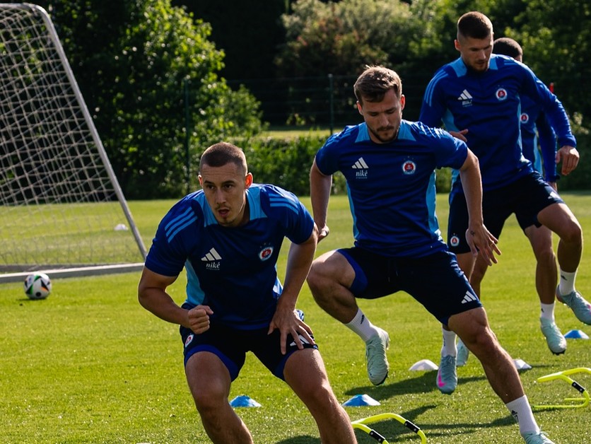 Futbalisti Slovana počas tréningu