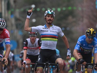 Julian Alaphilippe vyhral 2. etapu na Tirreno - Adriatico 2021.