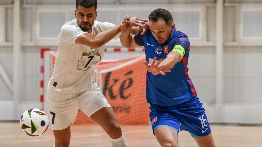 Tomáš Drahovský a Dragan Tomic v prípravnom zápase Slovensko - Srbsko na turnaji Futsal base v Šamoríne (17.09.2024).