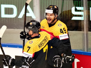 Lukas Kalble oslavuje gól. 