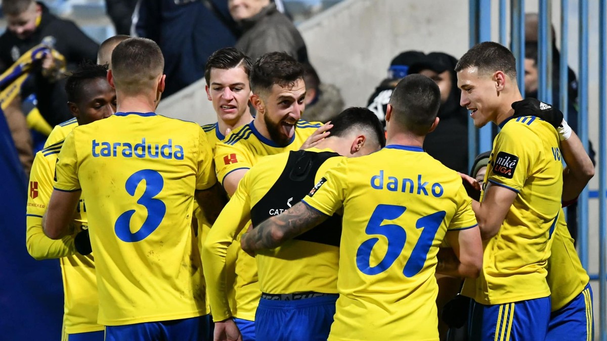 Futbalisti MFK Zemplín Michalovce.