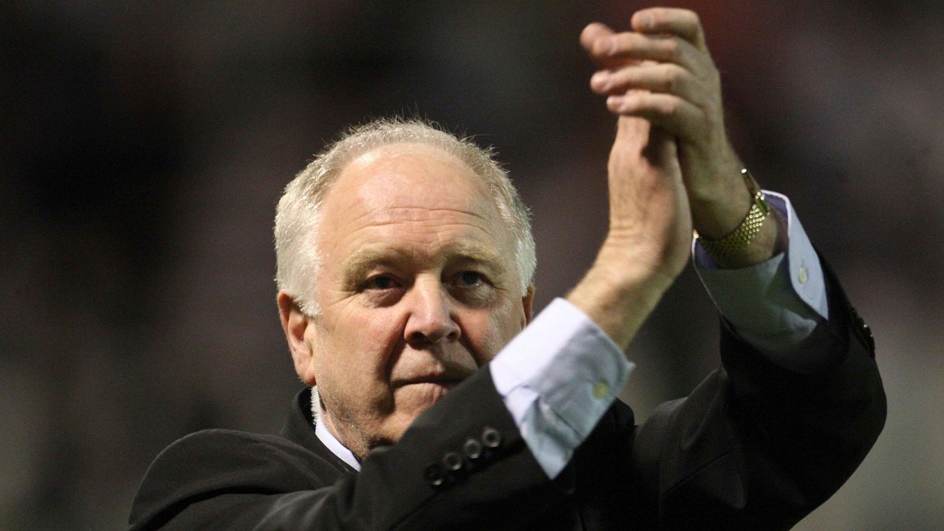 Craig Brown.