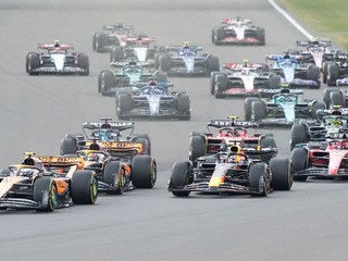Pretekári formuly 1 idú Veľkú cenu Veľkej Británie. Aký je časový harmonogram?