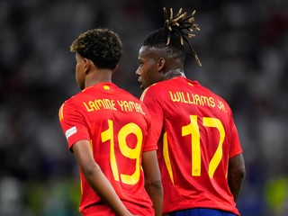 Lamine Yamal a Nico Williams