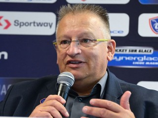 Prezident Francúzskej hokejovej federácie Pierre-Yves Gerbeau. 