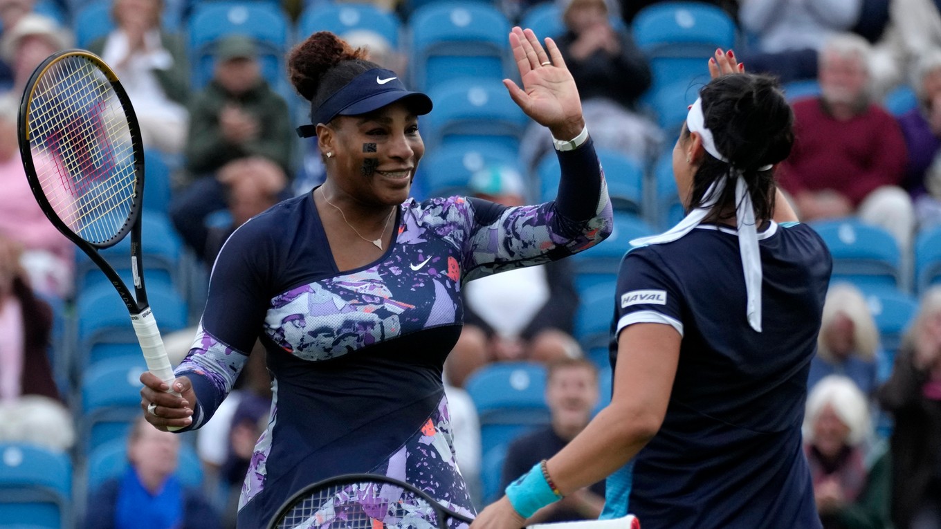 Serena Williamsová a Ons Jabeurová.
