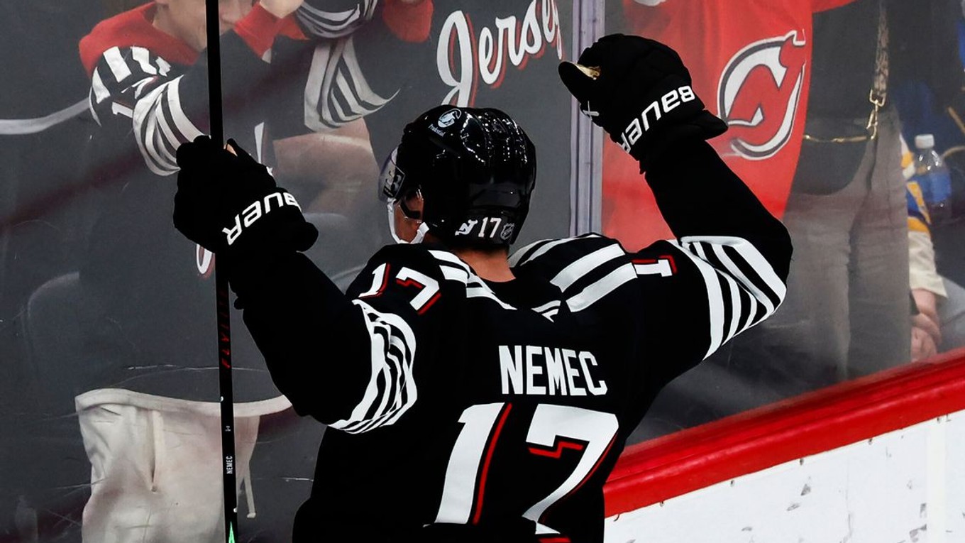 Šimon Nemec sa teší z víťazného gólu proti St. Louis. 