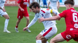 Momentka zo zápasu Stará Ľubovňa Redfox - FC ViOn Zlaté Moravce-Vráble