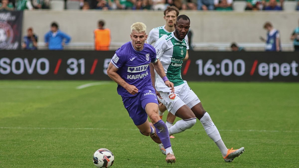 Momentka z finále Českého pohára medzi FK Jablonec a MFK Karviná.