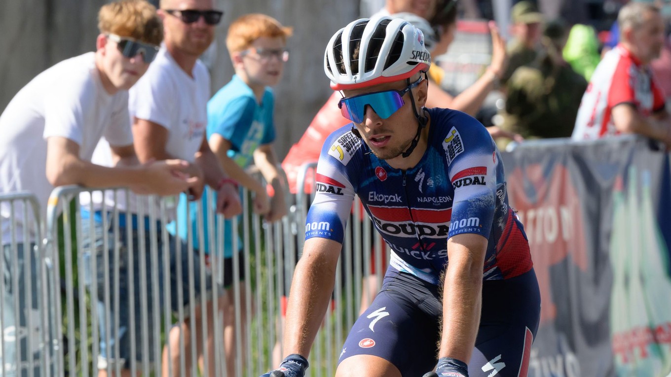 Slovenský cyklista Martin Svrček v drese tímu Soudal Quick-Step.