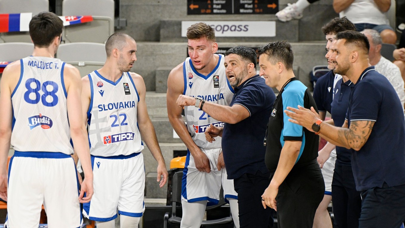 Timotej Malovec, Dalibor Hlivak, Samuel Kincel a tréner Oliver Vidin.