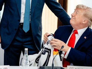 Merz dal dres Trumpovi.