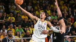 Dontay Latrai Caruthers (Bratislava), D'mitrik Alexander Trice (Levice) a Shamiel Shawn Stevenson (Bratislava).