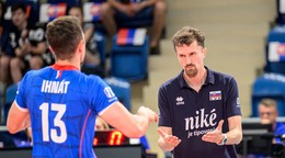 Jakub Ihnát (Slovensko) a hlavný tréner Slovenska Michal Masný.