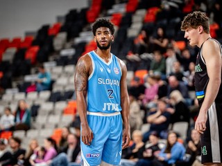 Momentka zo zápasu Slovan - Handlová.