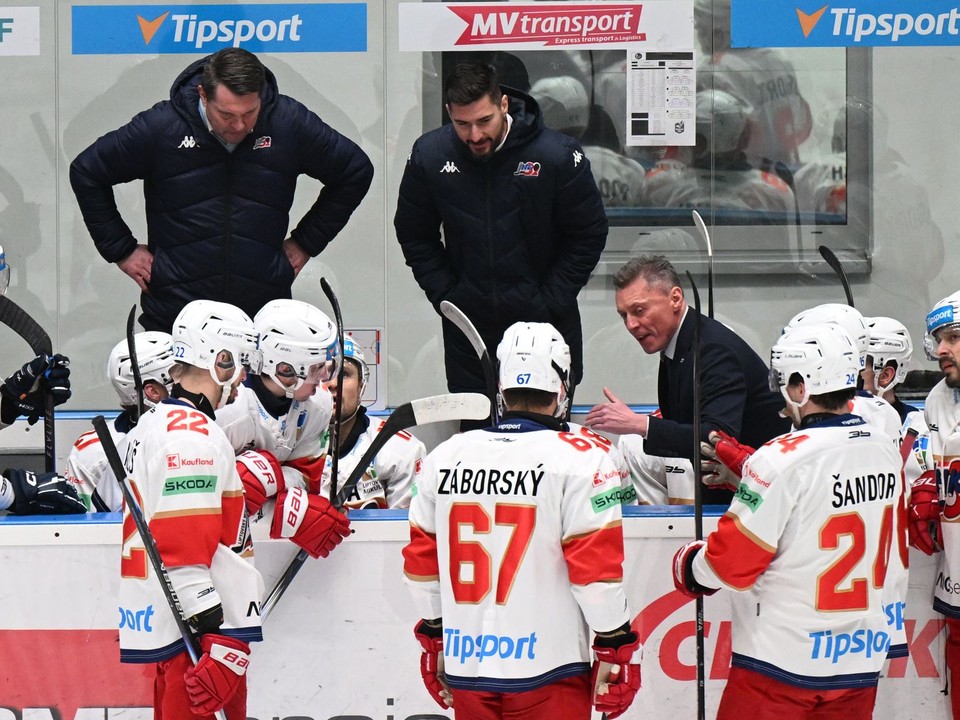 Na snímke lavička Liptovského Mikuláša.